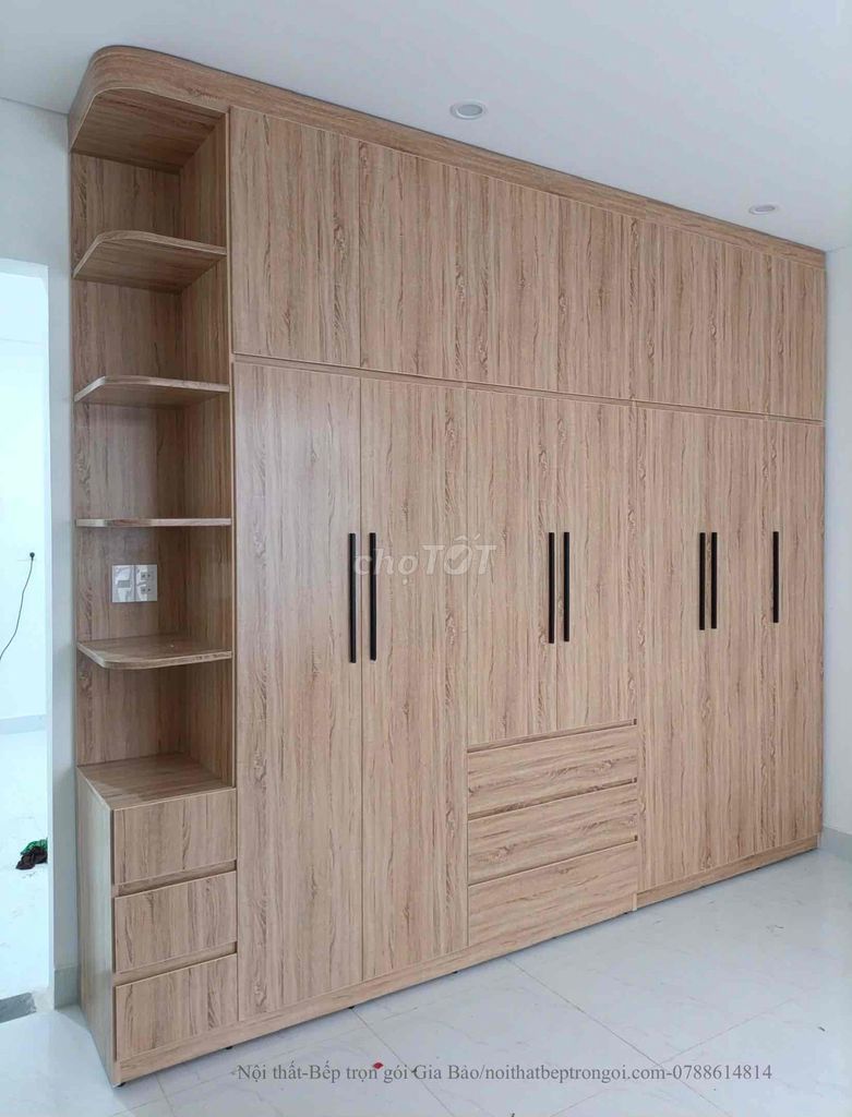 Tủ quần áo siêu to cho mẹ. Mua bán Tủ, kệ gia đình tại Quận Thanh Khê Đà Nẵng được đăng bởi Huỳnh Thị Thúy Loan hình 1