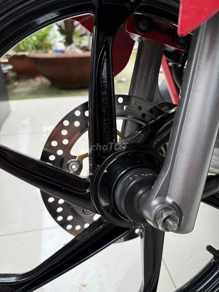 Cần bán cặp mâm yaz enkei luôn đĩa vỏ trước sau. Mua bán Phụ tùng xe tại Thành phố Biên Hòa Đồng Nai được đăng bởi Lê đình thanh hình 1