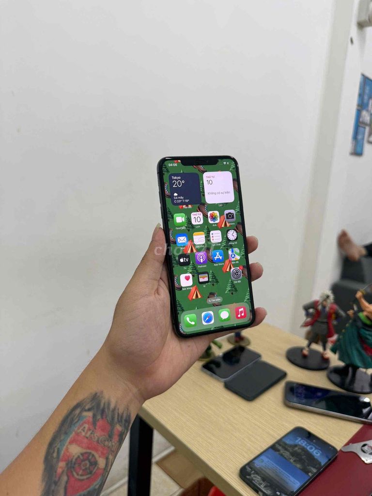 Apple iPhone Xs Max 64GB Xám Nguyên bản. Mua bán Điện thoại tại Quận Đống Đa Hà Nội được đăng bởi KT Hà Nội Mobile hình 1