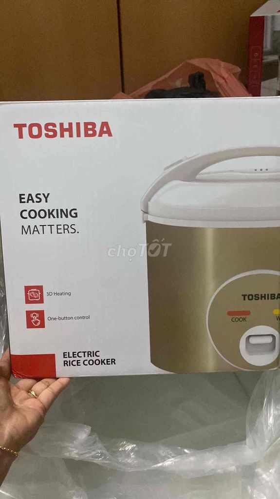 Nồi cơm điện Toshiba 1.8L Vàng Việt Nam. Mua bán Bếp, lò, đồ điện nhà bếp tại Thành phố Thủ Đức Tp Hồ Chí Minh được đăng bởi Phan thụy nhã vy hình 1