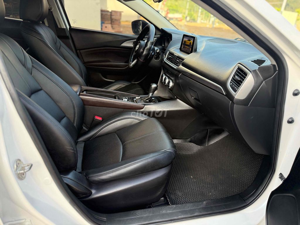 Mazda 3 2018 1.5 AT Sedan - 80000 km. Mua bán Ô tô tại Thành phố Qui Nhơn Bình Định được đăng bởi Âu nguyên tân  hình 4