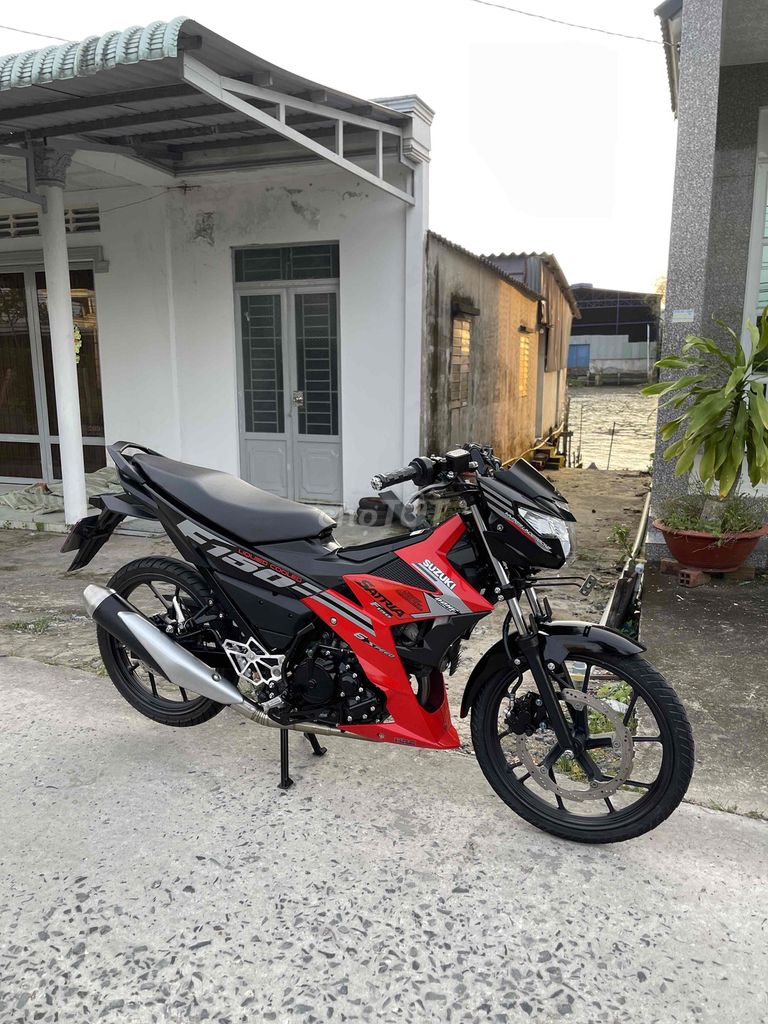 Cần bán satria zin đẹp đồ zin còn theo xe. Mua bán Xe máy tại Huyện Lai Vung Đồng Tháp được đăng bởi Trương Hữu Phát hình 4