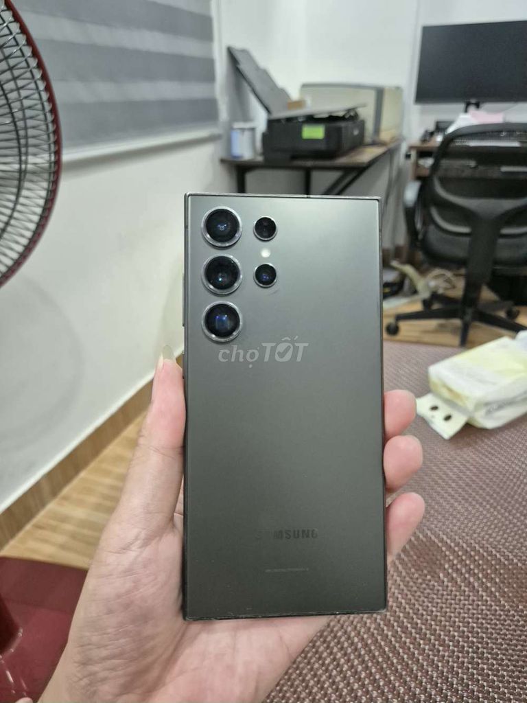 Samsung Galaxy S24 Ultra 256GB Xám. Mua bán Điện thoại tại Huyện An Dương Hải Phòng được đăng bởi mạnh trần hình 1