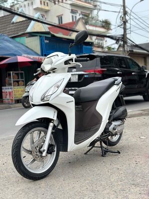 Honda Vision Trắng Đã qua sử dụng. Mua bán Xe máy tại Huyện Hóc Môn Tp Hồ Chí Minh được đăng bởi Sơn Trần