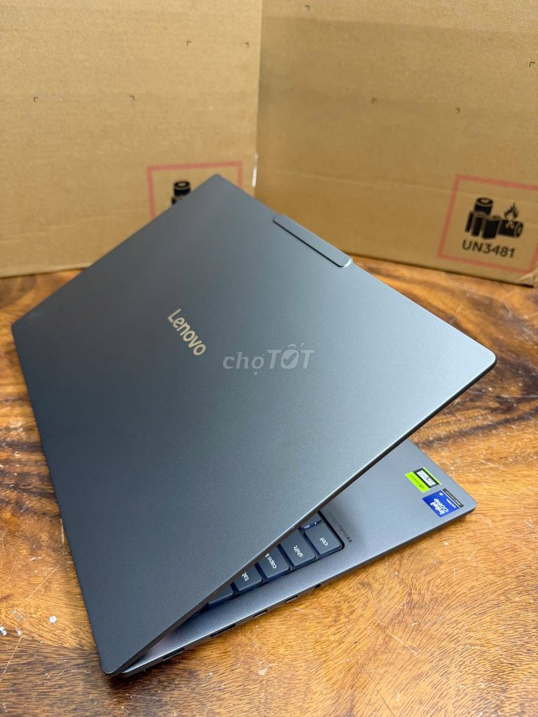 Lenovo IdeaPad Pro 5 16IAH10 i9 32GB/1TB RTX 5050. Mua bán Laptop tại Quận Tân Bình Tp Hồ Chí Minh được đăng bởi Nguyễn Phi triều hình 1