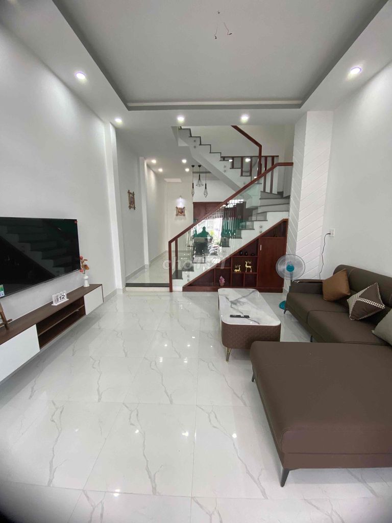 SIÊU PHẨM 3 TẦNG-HXH-FULL NỘI THẤT NỬA TỶ-LÒ LU/TRƯỜNG THẠNH-THỦ ĐỨC. Mua bán nhà ở tại Thành phố Thủ Đức Tp Hồ Chí Minh được đăng bởi Chu Quốc Tuấn hình 3