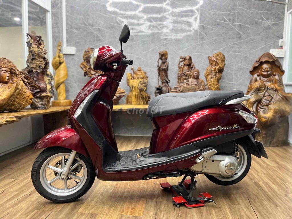 Yamaha Grande от собственника с сайгонским номером, тихий двигатель