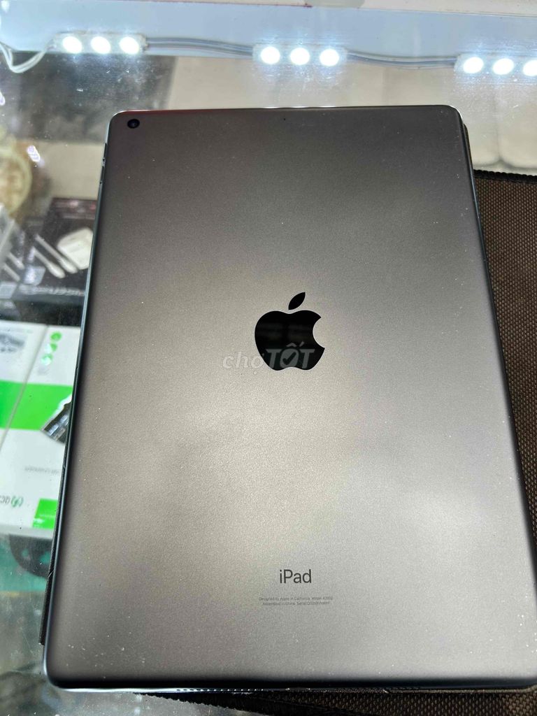 ipad gen 9 đẹp ko cấn móp