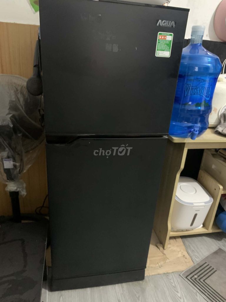 Tủ lạnh Aqua 130l Đen Mới. Mua bán Tủ lạnh tại Quận Đống Đa Hà Nội được đăng bởi Hương hình 1