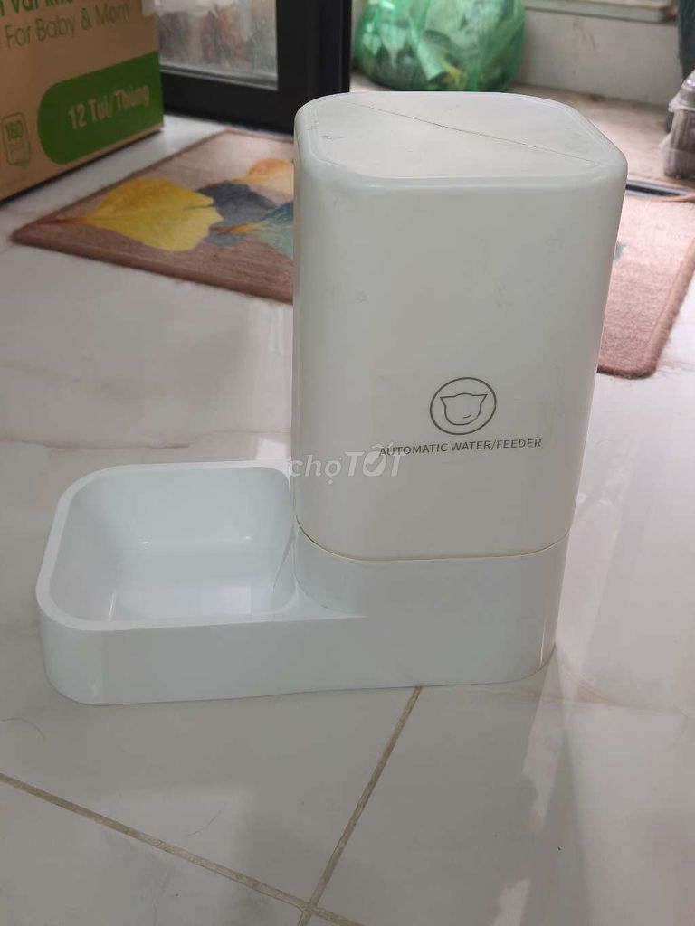 Bình uống nước tự động 3.8L. Mua bán Phụ kiện, Thức ăn, Dịch vụ tại Quận Hà Đông Hà Nội được đăng bởi Tran Nam hình 1