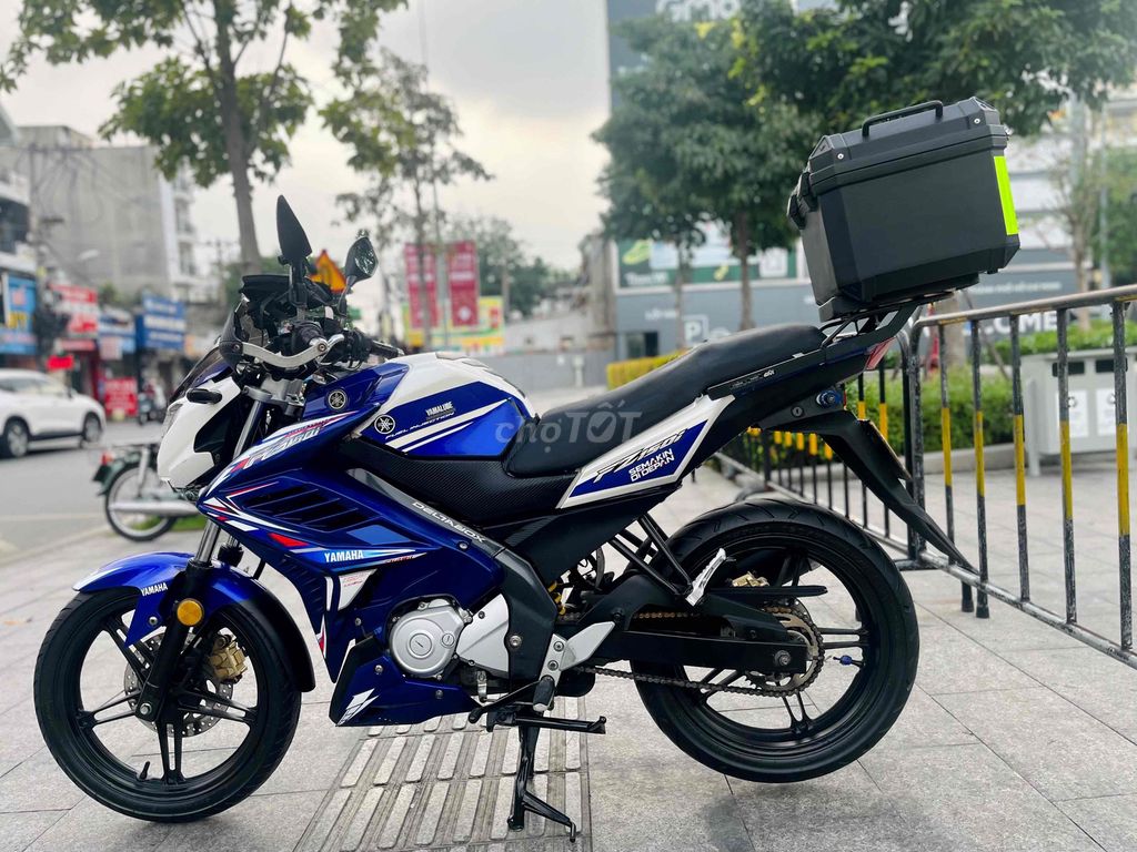 Yamaha FZ150cc 2017 Xanh trắng. Mua bán Xe máy tại Quận Gò Vấp Tp Hồ Chí Minh được đăng bởi Cầm đồ Thanh Nhật hình 5