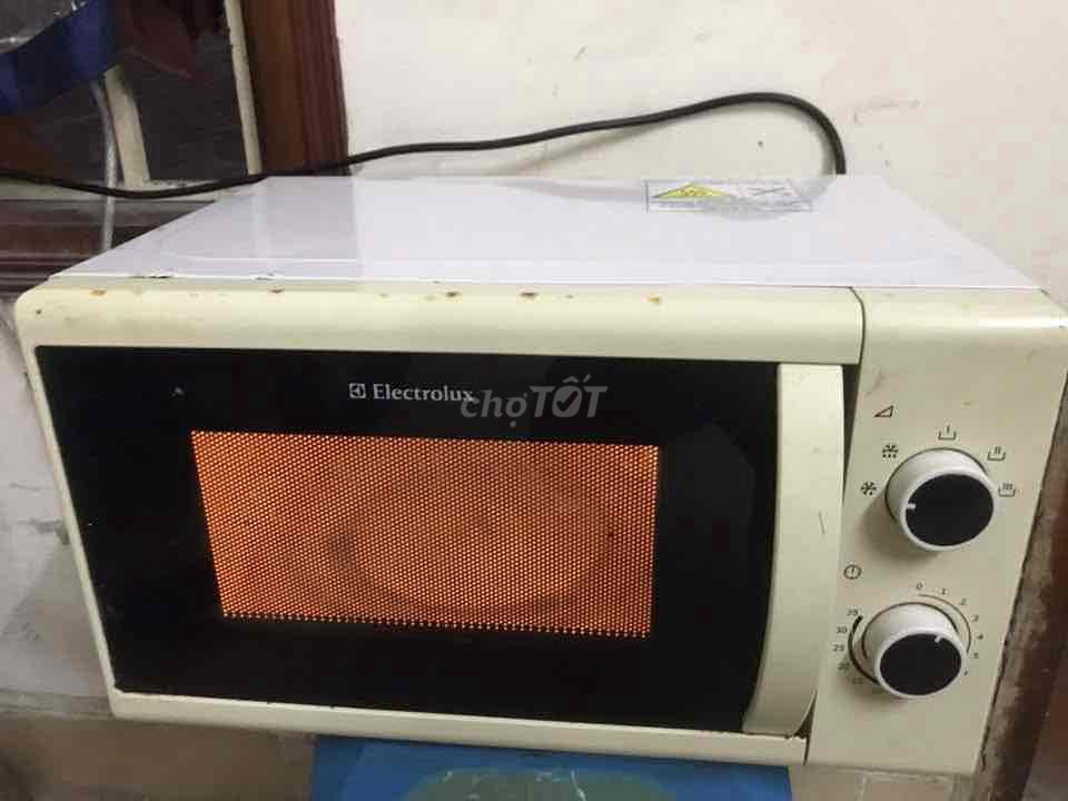 lò vi sóng electrolux 20L nhỏ gọn