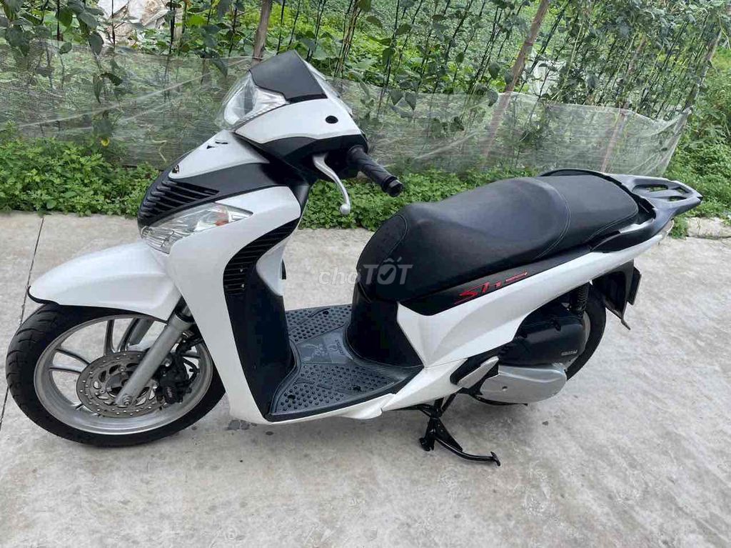 Cần bán việt nam 2016 150c smatkey độ fom ý. Mua bán Xe máy tại Quận Kiến An Hải Phòng được đăng bởi Đức Anh  hình 3