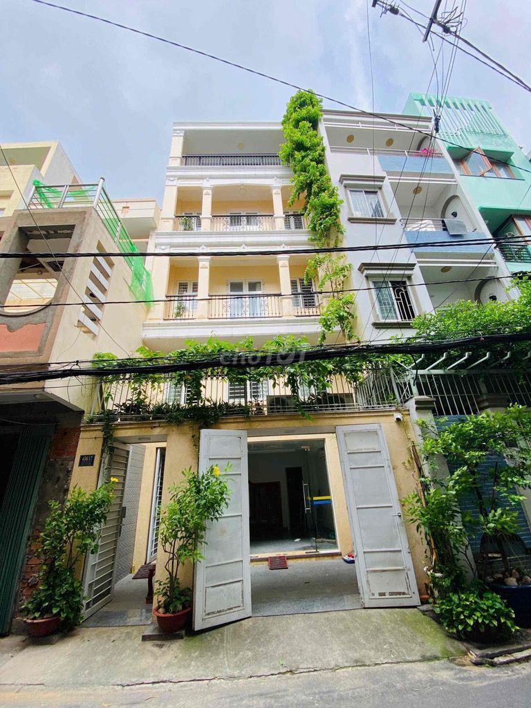 Аренда · 1 комн. · 35 м² · Quận 10, ул. Đường Cao Thắng