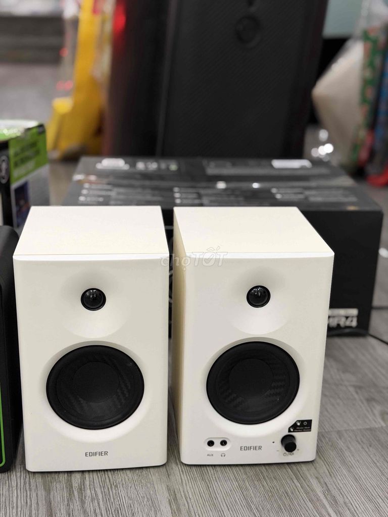 Loa kiểm âm Edifier MR4 Trắng. Mua bán Tivi, Âm thanh tại Quận Liên Chiểu Đà Nẵng được đăng bởi Tuấn Lĩnh hình 1