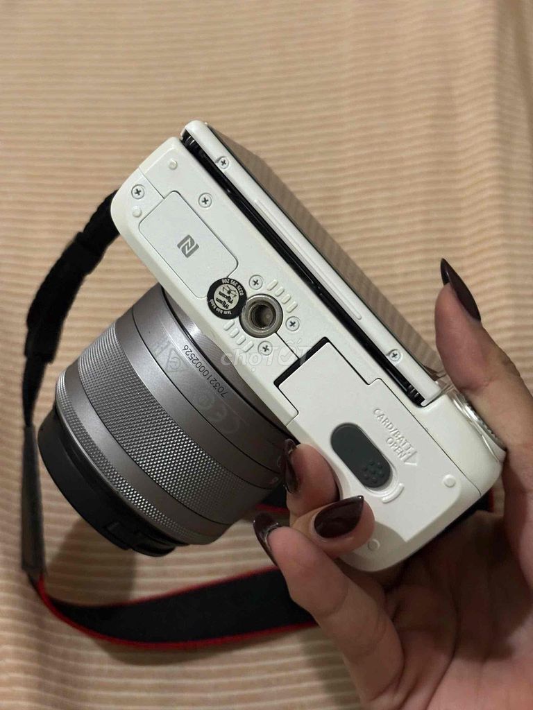 Máy ảnh Canon EOS M3 Mới 99%. Mua bán Máy ảnh, Máy quay tại Thị xã Gò Công Tiền Giang được đăng bởi Như Ngọc Huỳnh hình 1