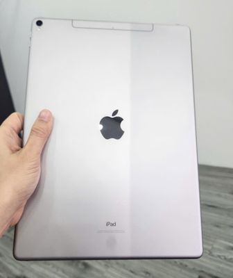 iPad Pro 12.9 inch 2017 64GB