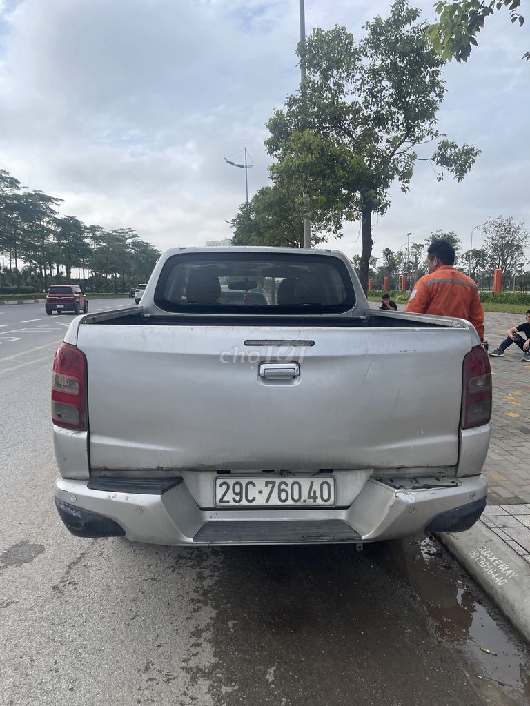 Mitsubishi Triton 2017 4x2 AT - 300000 km. Mua bán Ô tô tại Quận Hà Đông Hà Nội được đăng bởi Nguyen Van Vu hình 10