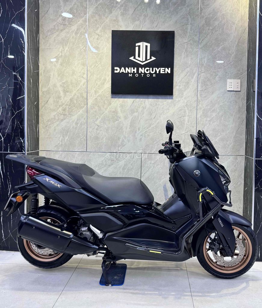 Yamaha XMAX 300 2024 Черный