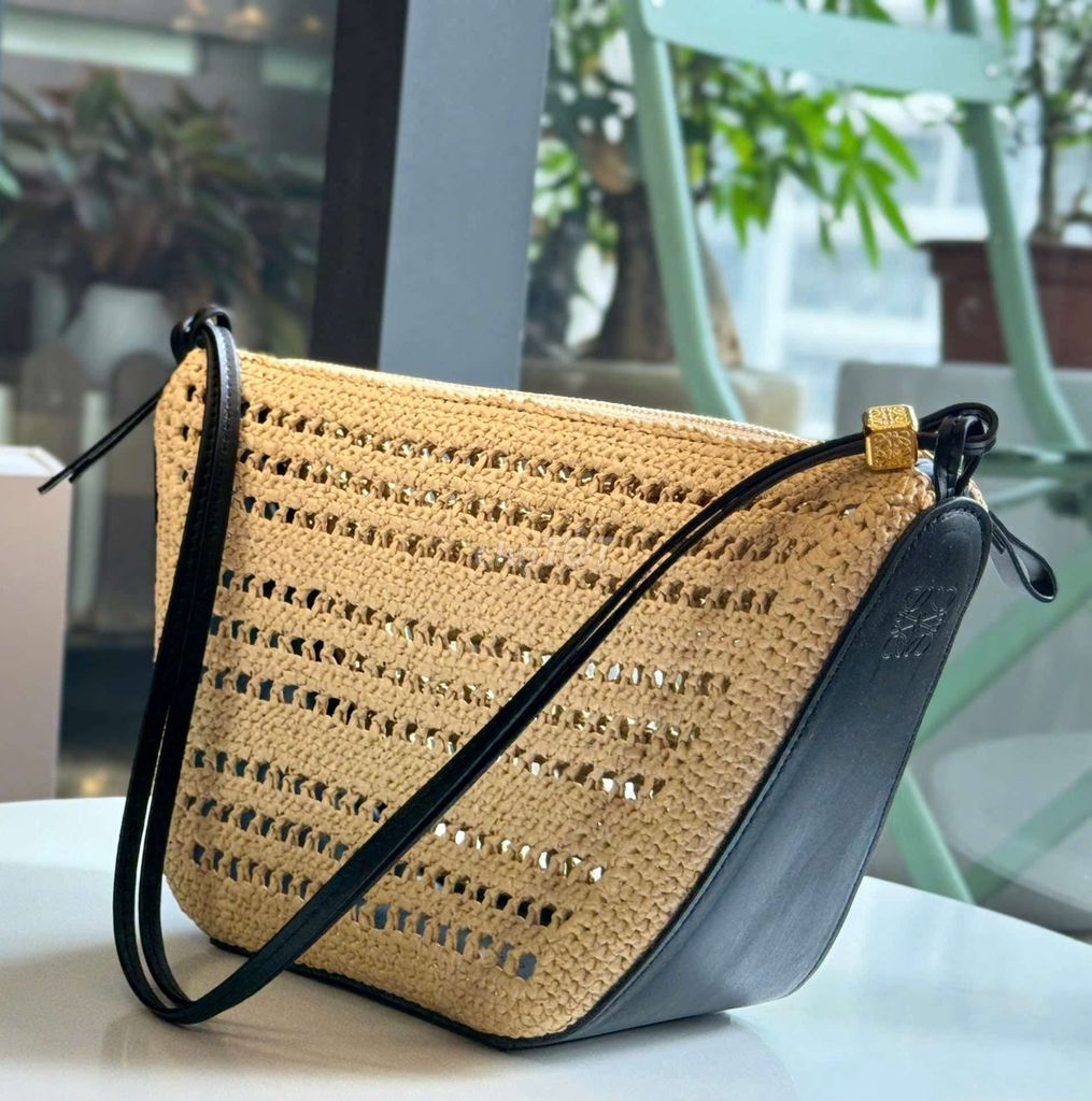Túi cao cấp Nữ mây tre đan. Mới 100%. Mua bán Túi xách tại Quận 1 Tp Hồ Chí Minh được đăng bởi Truc Mocha hình 1