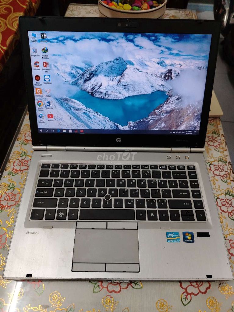 Thanh lý laptop HP core i5-2520 ram 6G. SSD 128.