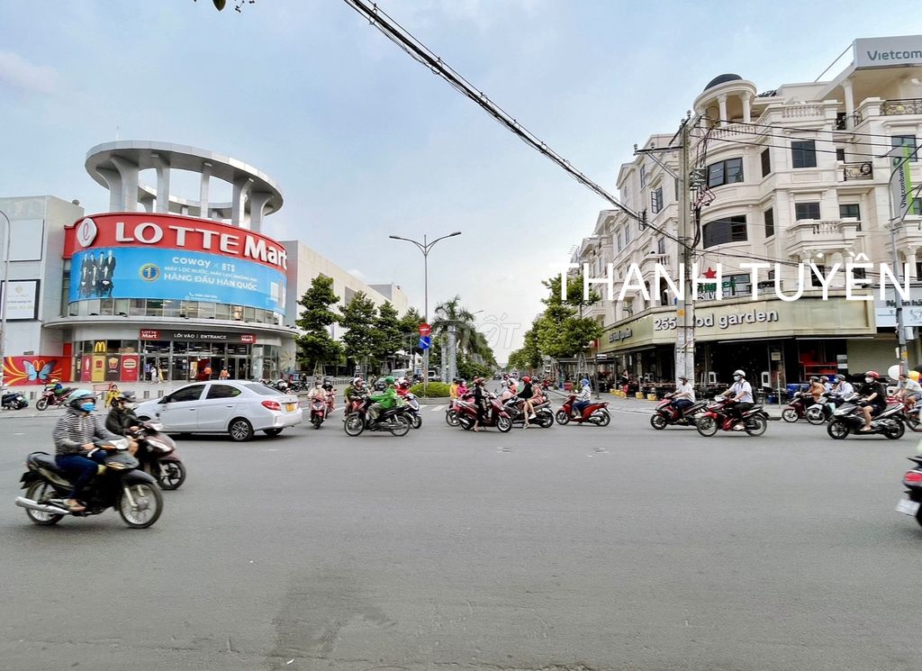 Bán nhanh NPTM MT Phan Văn Trị- Nguyễn Văn Lượng- Đường 30m ParkHills.