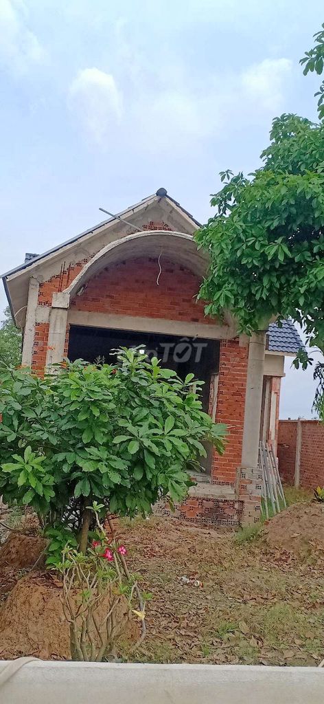 Mua đất tặng nhà