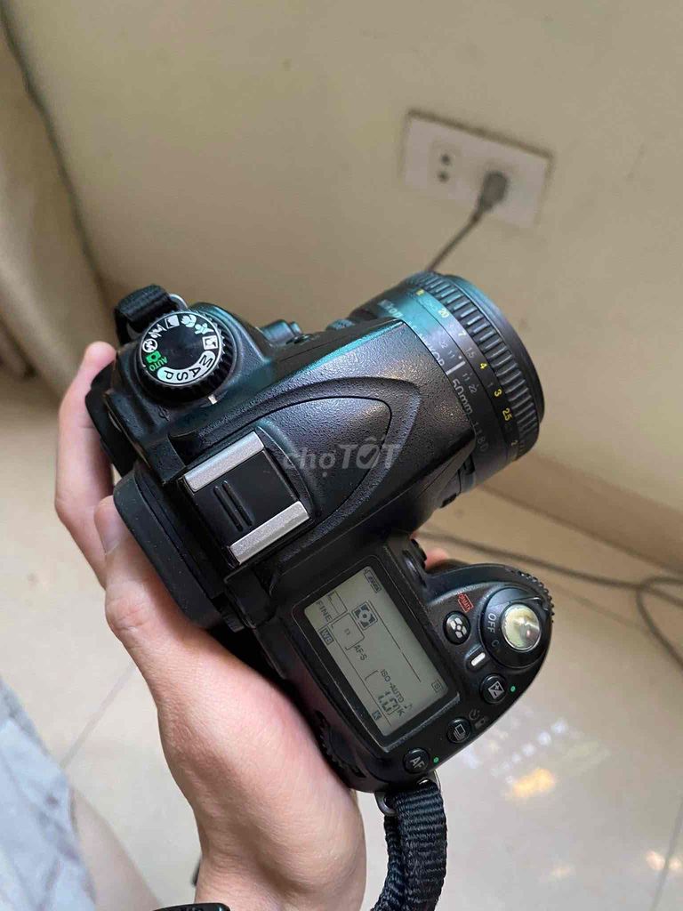 Nikon D90 kèm lens chân dung 50 1.8 D