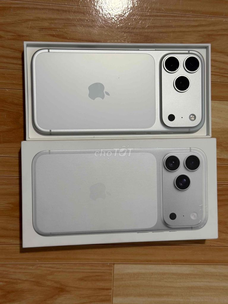 Apple iPhone 17 Pro Max 256GB Bạc Việt Nam Fullbox. Mua bán Điện thoại tại Thành phố Biên Hòa Đồng Nai được đăng bởi Việt hình 1