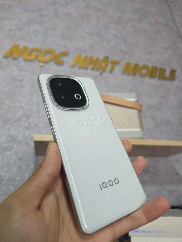 IQOO Z10 Turbo 256GB Trắng. Mua bán Điện thoại tại Thành phố Buôn Ma Thuột Đắk Lắk được đăng bởi Nguyễn Ngọc Nhật hình 1