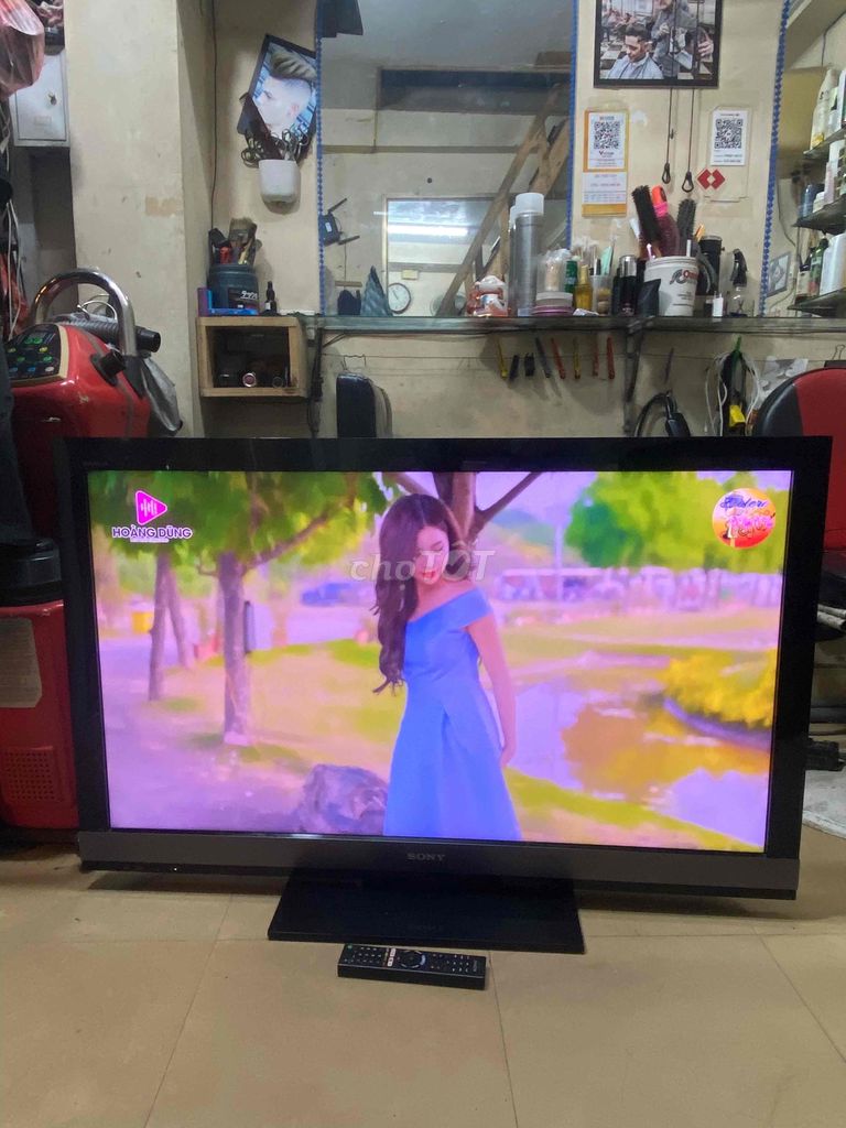 thanh lý tivi sony 46inh còn cực đẹp loa to ấm hay