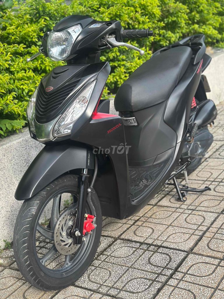 Vision Fi 2018 PBĐB Đen nhám đỏ zin nguyên bản 9ch. Mua bán Xe máy tại Thành phố Thủ Đức Tp Hồ Chí Minh được đăng bởi Xe Máy Sơn Thủ Đức hình 2