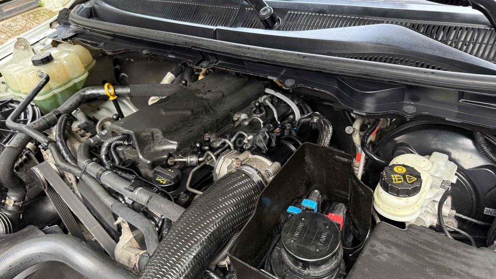 🔥 FORD RANGER XLS AT 1 CẦU – ĐỜI 2015 / ĐK 2016 –. Mua bán Ô tô tại Thành phố Dĩ An Bình Dương được đăng bởi Huy Luân Auto hình 19