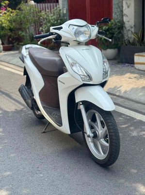 Honda Vision 2015 mẫu có giò đạp,bstp,chính chủ