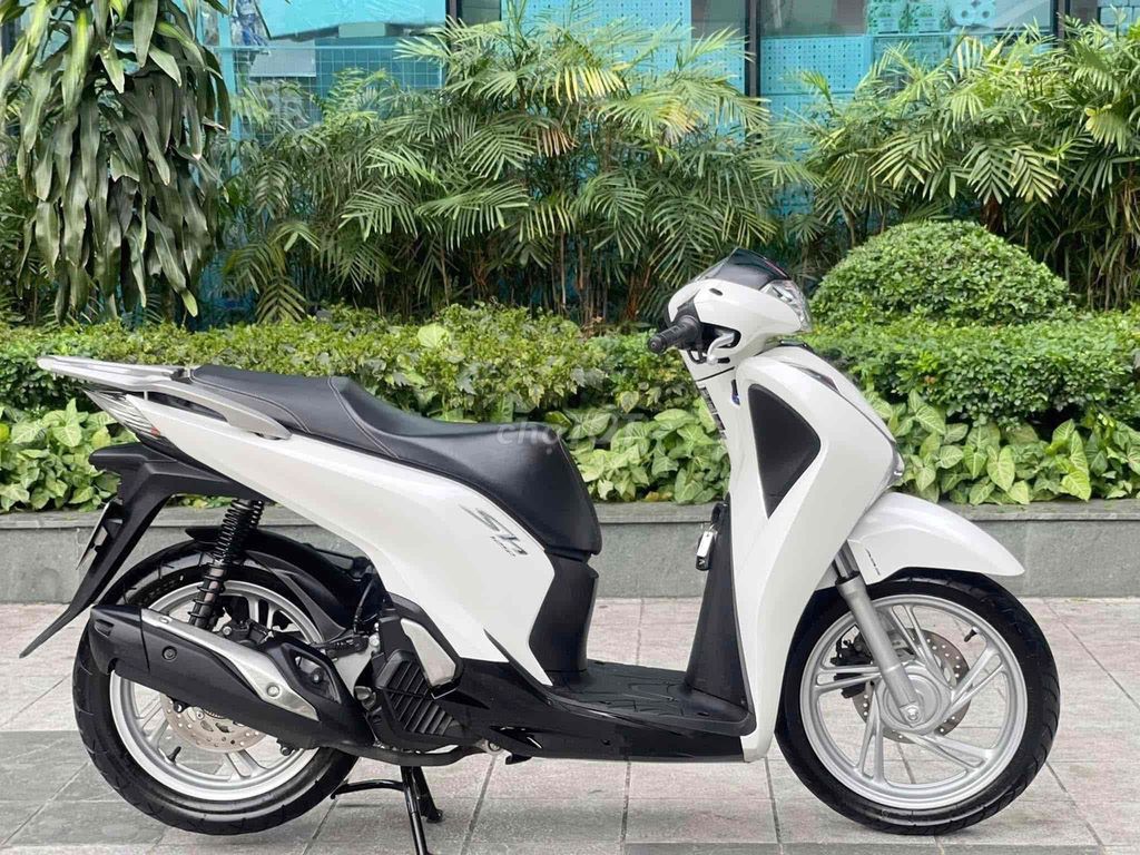 SH125 ABS 2018 siêu lướt - Trả trước 40tr nhận xe✅. Mua bán Xe máy tại Quận Tây Hồ Hà Nội được đăng bởi Nguyễn thị xuân hình 3