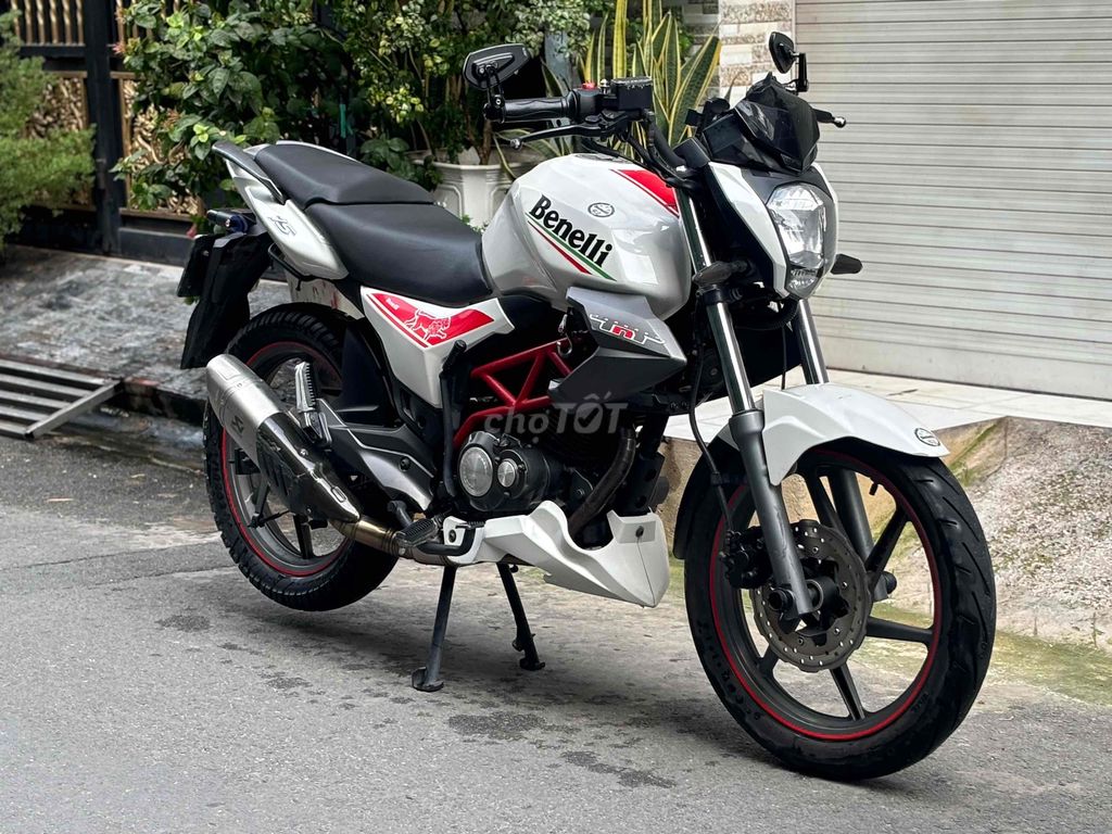 cần bán xe  benelli150 nhập ý