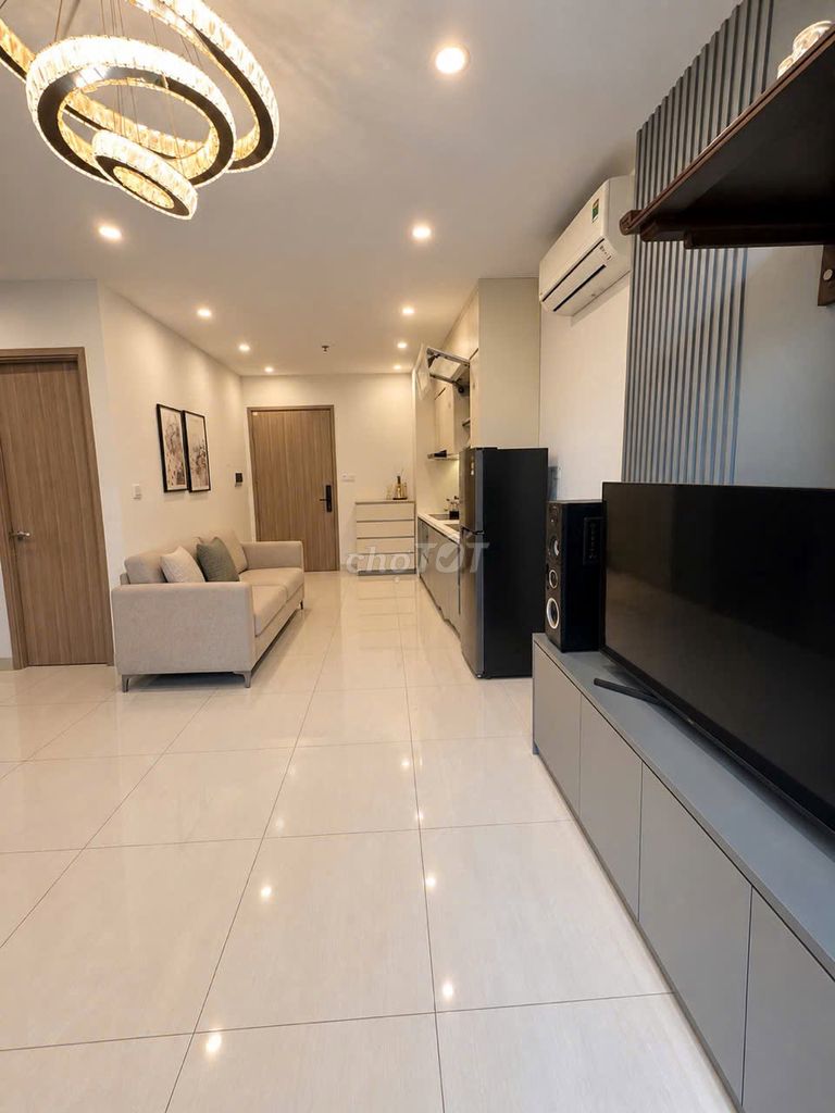 Продается 2-комнатная угловая квартира Vinhomes Smart City в Тэй Мо за 4 миллиарда долларов