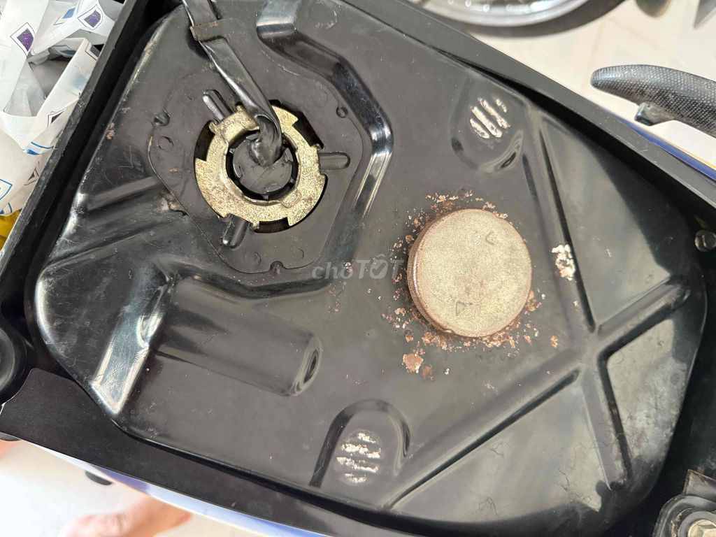 HONDA WAVE RS 100cc. mặt nạ 2 tầng. cục máy zin. Mua bán Xe máy tại Thành phố Vĩnh Long Vĩnh Long được đăng bởi Lê Công hình 10