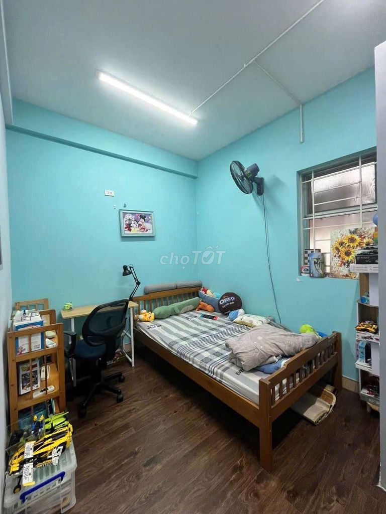 Квартира в CT9 Viet Hung, 75м², 2 спальни, с мебелью