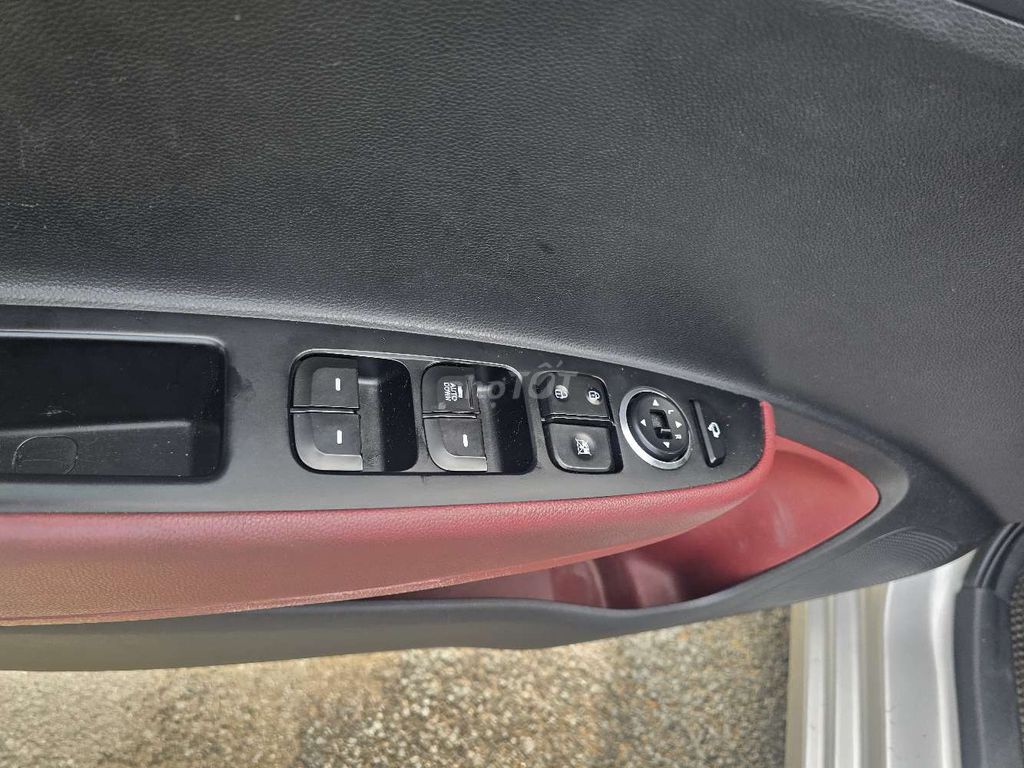 HYUNDAI I10 SX 2014 TỰ ĐỘNG 88000KM BẢO HÀNH 1 NĂM