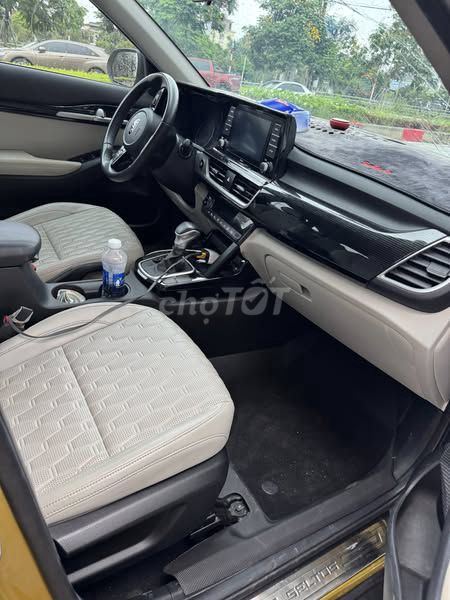 Kia Seltos 2020 Luxury 1.4 AT - 39000 km. Mua bán Ô tô tại Quận Tây Hồ Hà Nội được đăng bởi Nguyễn Trung Khương hình 6