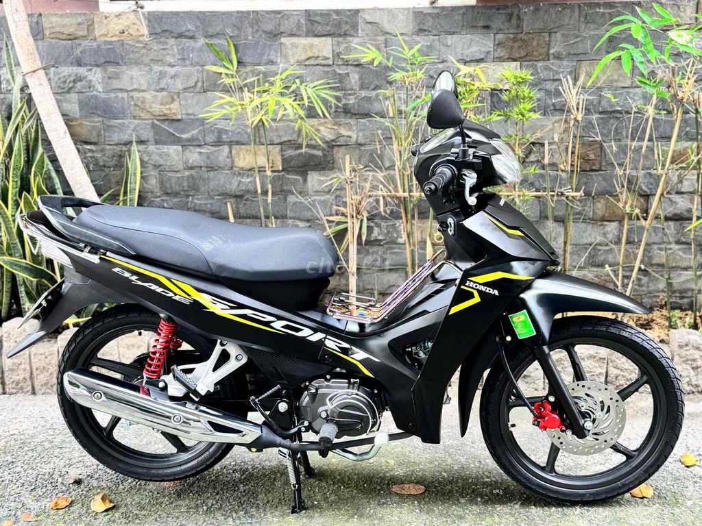 honda wave blade 8/2025 odo 60km bstp chính chủ. Mua bán Xe máy tại Quận Phú Nhuận Tp Hồ Chí Minh được đăng bởi Minh Anh hình 4