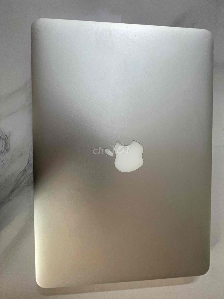 Apple MacBook Pro 2015 i5 8GB Bạc. Mua bán Laptop tại Quận Cẩm Lệ Đà Nẵng được đăng bởi Khoa Đắc hình 1