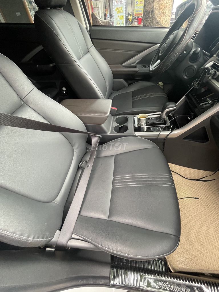 Mitsubishi Xpander 2022 Premium 1.5 AT - 30000 km. Mua bán Ô tô tại Quận 7 Tp Hồ Chí Minh được đăng bởi DAT hình 6