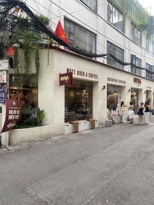 Nhà phố 90 m² · 7 PN · Đường Nguyễn Trãi