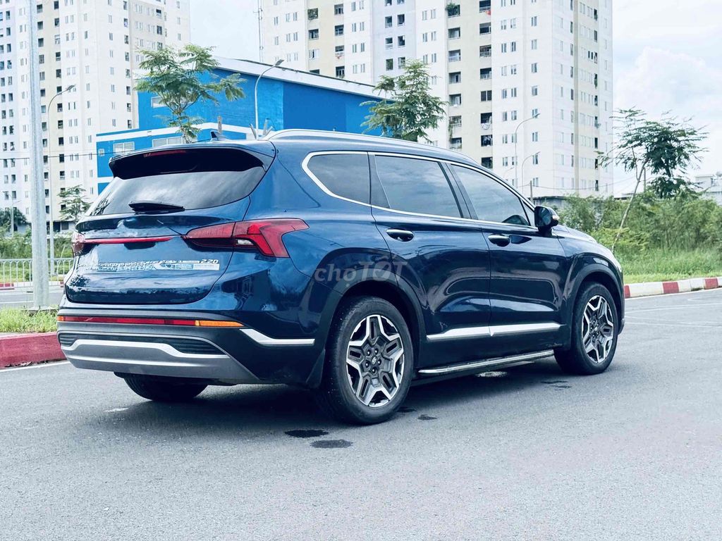 Hyundai Santa Fe 2022 2.2 full dầu odo 3v km. Mua bán Ô tô tại Quận Gò Vấp Tp Hồ Chí Minh được đăng bởi Nam 48 AUTO hình 9