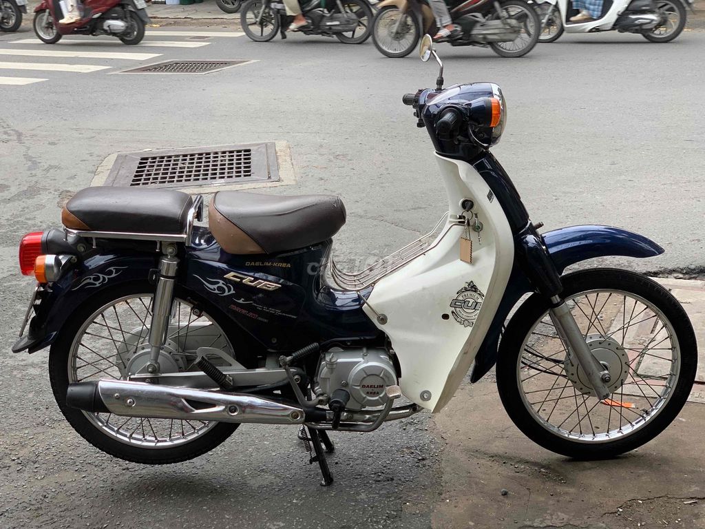 cúp 50cc cho học sinh đi học. Mua bán Xe máy tại Quận Tân Bình Tp Hồ Chí Minh được đăng bởi phát hình 4