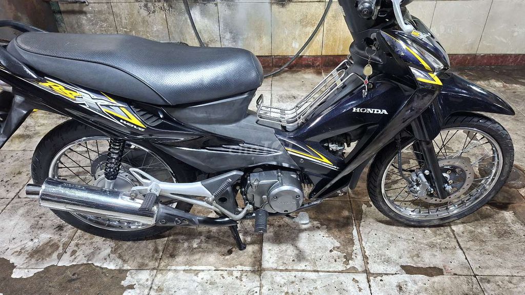 Bán Honda Wave RSX 100 đời 2009 giấy tờ hợp lệ. Mua bán Xe máy tại Quận Tân Bình Tp Hồ Chí Minh được đăng bởi Đình Khương hình 4