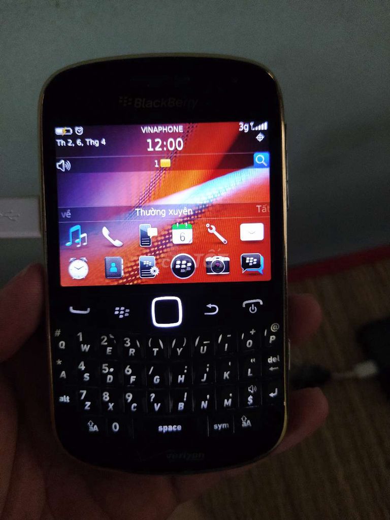 BlackBerry Bold 9930 Đen vàng. Mua bán Điện thoại tại Quận 10 Tp Hồ Chí Minh được đăng bởi Kinh Nhất Siêu hình 1