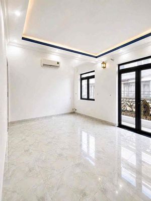 Rent · 4 bd · 72 м² · Huyện Nhà Bè, ул. Đường Huỳnh Tấn Phát